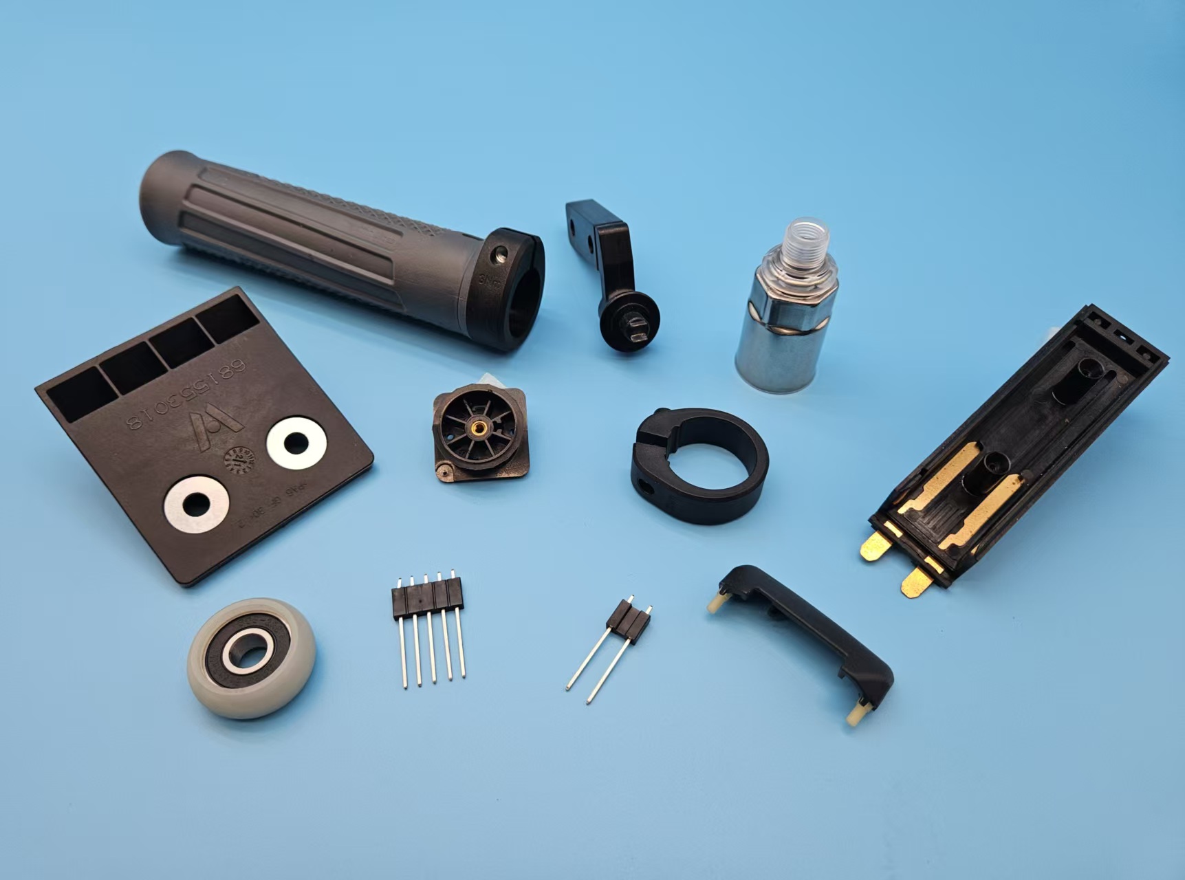 Overmolded parts — Fides Global Link